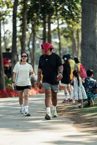 BIB: 
                            <button type="button" onclick="openModal(27385118)" class="btn btn-primary btn-sm float-right btn-popup" data-toggle="modal" data-target=".modal-high-quality">
                        <i class="fas fa-shopping-cart"></i> Add to Cart
                    </button>
                                            <button type="button" onclick="isThisMe(27385118, true)" class="btn btn-success btn-sm float-right btn-popup btn-isme hidden" data-toggle="tooltip" data-placement="bottom" title="นี่คือรูปของคุณใช่ไหม คลิกที่นี่เพื่อเอาเข้าอัลบั้ม">
                        <i class="fas fa-plus"></i> Add to album
                    </button>
                    <button type="button" onclick="isThisMe(27385118, false)" class="btn btn-warning btn-sm float-right btn-popup btn-isnotme hidden">
                        <i class="fas fa-ban"></i> Remove from album
                    </button>